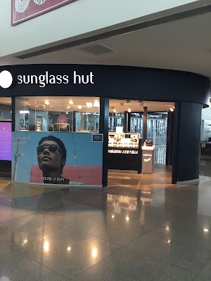 sunglass-hut-aeropuerto-menorca
